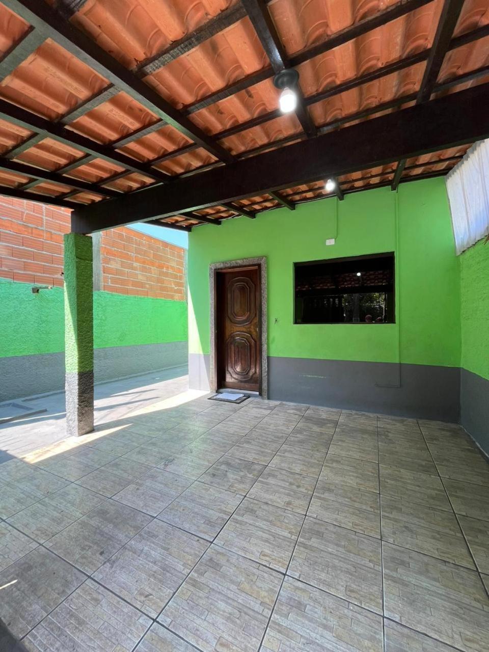 Casa Em *